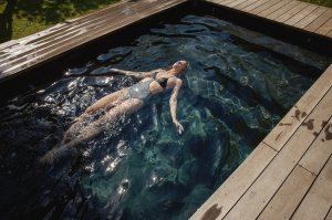 Alice Baton Topless 12.jpg