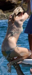 Sienna Miller Sexy 9 thefappeningblog.com.jpg