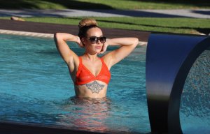 Stephanie Davis Sexy 5 thefappeningblog.com.jpg