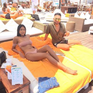 Farah Sattaur Sexy Inst 1 thefappeningblog.com.jpg