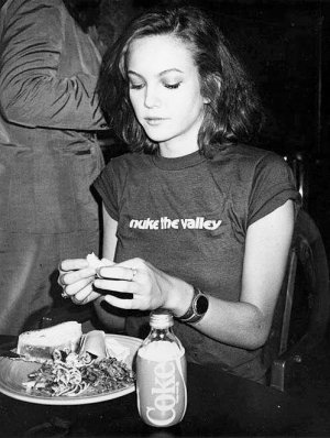 Diane_Lane_Q692.jpg