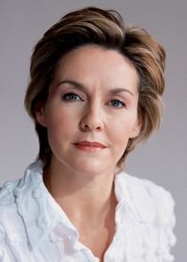 amanda-burton.jpg