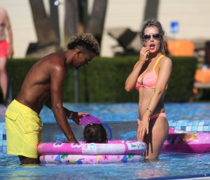 Helen Flanagan Sexy 4 thefappeningblog.com.jpg