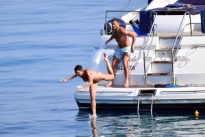 Christine Bleakley Sexy 2 thefappeningblog.com.jpg