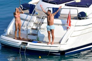 Christine Bleakley Sexy 19 thefappeningblog.com.jpg