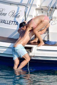 Christine Bleakley Sexy 26 thefappeningblog.com.jpg