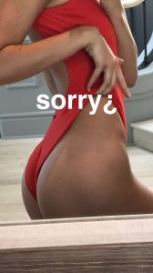 Kendall Jenner Butt.jpg