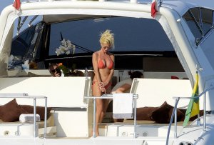 Victoria Silvstedt Sexy 2 thefappeningblog.com.jpg