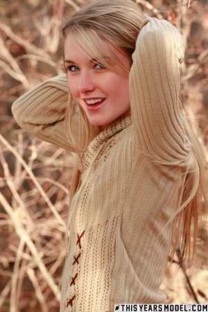 0218-06 thefappeningblog.com.jpg