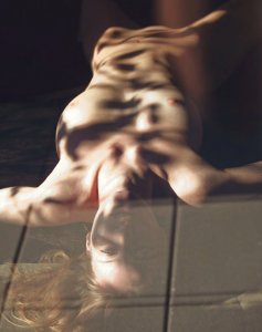 Enya Bakunova Naked 6 thefappeningblog.com.jpg