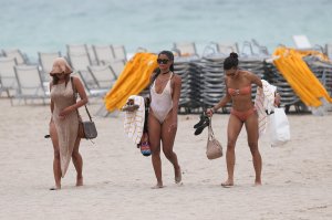 Claudia Jordan See Through 38 thefappeningblog.com.jpg