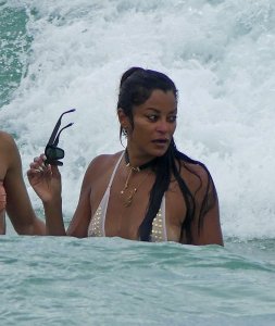 Claudia Jordan Nip Slip 25 thefappeningblog.com.jpg