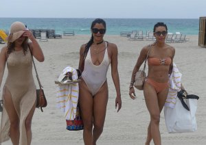 Claudia Jordan Nip Slip 38 thefappeningblog.com.jpg