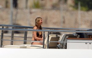 Gwyneth Paltrow Sexy 28 thefappeningblog.com.jpg