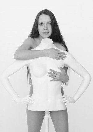 0002-01 thefappeningblog.com.jpg