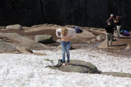 0001-02 thefappeningblog.com.jpg