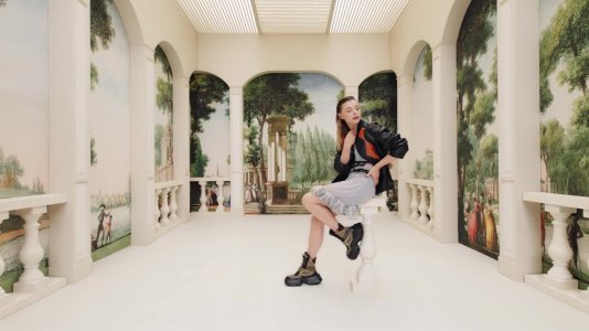 Louis Vuitton (1).jpg Louis Vuitton (1).jpg