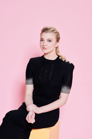 natalie-dormer-2020-winter-tca-portrait-january-2020-4.jpg