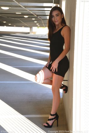 0001-02 thefappeningblog.com.jpg