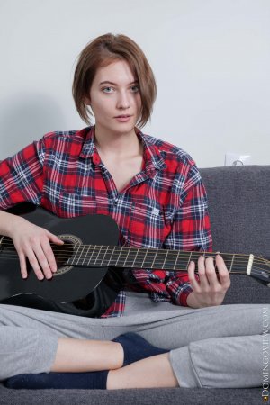 0001-04 thefappeningblog.com.jpg