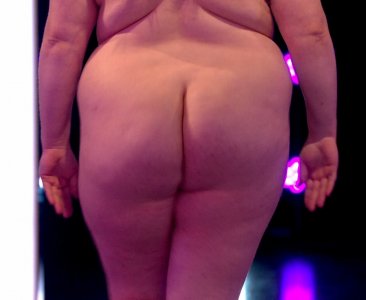 Screenshot_20230320_042419_Video Player.jpg