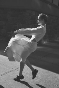 Guinevere Van Seenus Sexy Topless 7 thefappeningblog.com.jpg