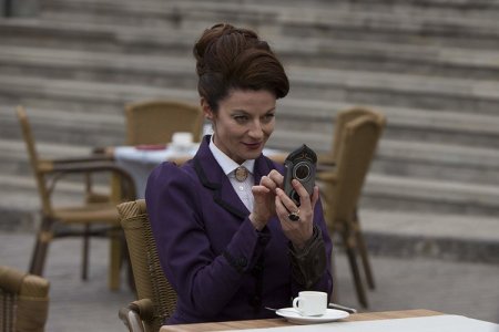 Michelle Gomez5_l.jpg