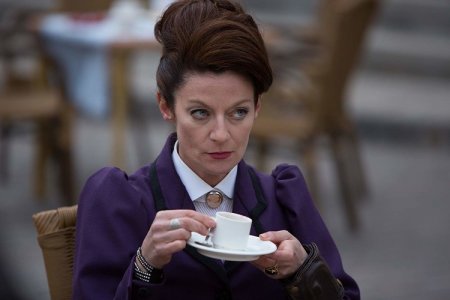 Michelle Gomez3_l.jpg