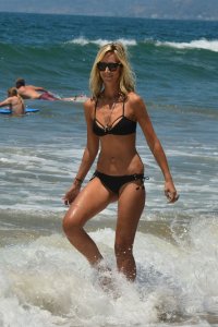 Lady Victoria Hervey Sexy 8 thefappeningblog.com.jpg