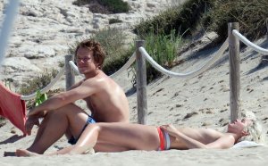 Teliz Alley Sexy Topless 29 thefappeningblog.com.jpg