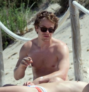 Teliz Alley Sexy Topless 13 thefappeningblog.com.jpg