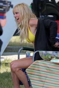 Anna Faris Sexy 7 thefappeningblog.com.jpg