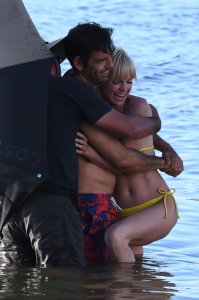 Anna Faris Sexy 50 thefappeningblog.com.jpg