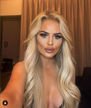 Screenshot 2023-03-30 at 00-20-16 Nicole Farrell (@nicolefarrell_1208) • Instagram photos and ...png