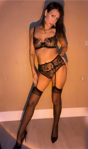 Screenshot_20230221_222554_Samsung Internet.jpg