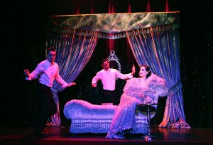 Dita Von Teese Topless Sexy 5 thefappeningblog.com.jpg