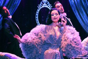 Dita Von Teese Topless Sexy 51 thefappeningblog.com.jpg