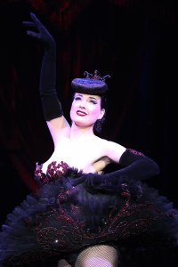 Dita Von Teese Topless Sexy New 9 thefappeningblog.com.jpg