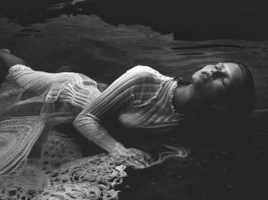 Anna Ewers Nude & Sexy 2 thefappeningblog.com.jpg