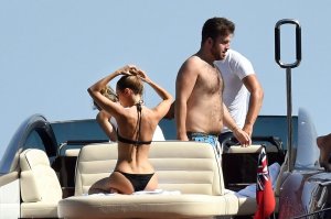 Kimberley Garner Sexy 4 thefappeningblog.com.jpg