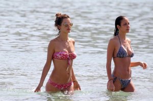 Alessandra Ambrosio, Ana Beatriz Barros Sexy 38 thefappeningblog.com.jpg