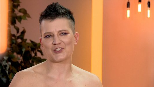 Screenshot_20230405_173942_Video Player.jpg