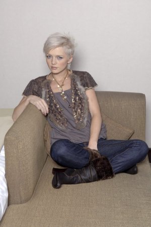 740full-hannah-spearritt (17).jpg