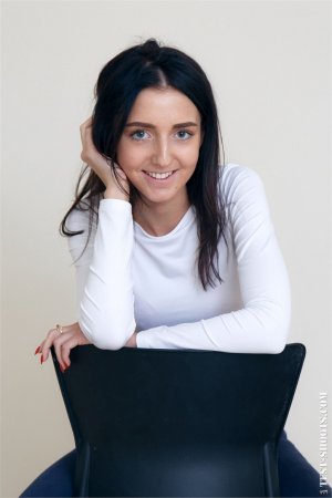 0217-01 thefappeningblog.com.jpg