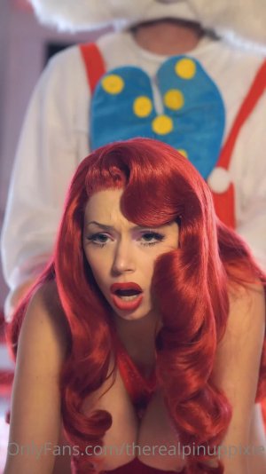PinupPixie Rabbit Fuck Video Leaked FappTime.com.mp4_snapshot_09.08.548.jpg