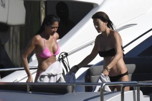 Nicole Scherzinger Sexy 6 thefappeningblog.com.jpg