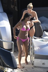 Nicole Scherzinger Sexy 75 thefappeningblog.com.jpg