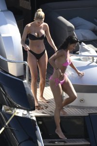 Nicole Scherzinger Sexy 78 thefappeningblog.com.jpg