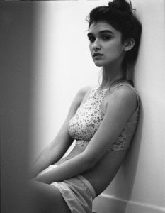 Paula Bulczynska Sexy & Topless 3 thefappeningblog.com.jpg