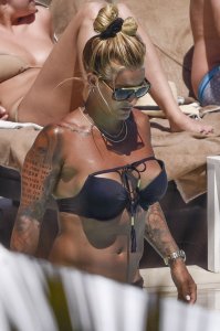 Madeleine Vall Beijner Sexy & Topless 10 thefappeningblog.com.jpg